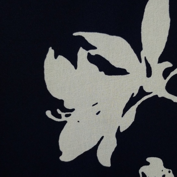 Bundle 3/$20 EUC Roz & Ali top 2X - Picture 2 of 3